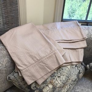 Standard pillow case in tan